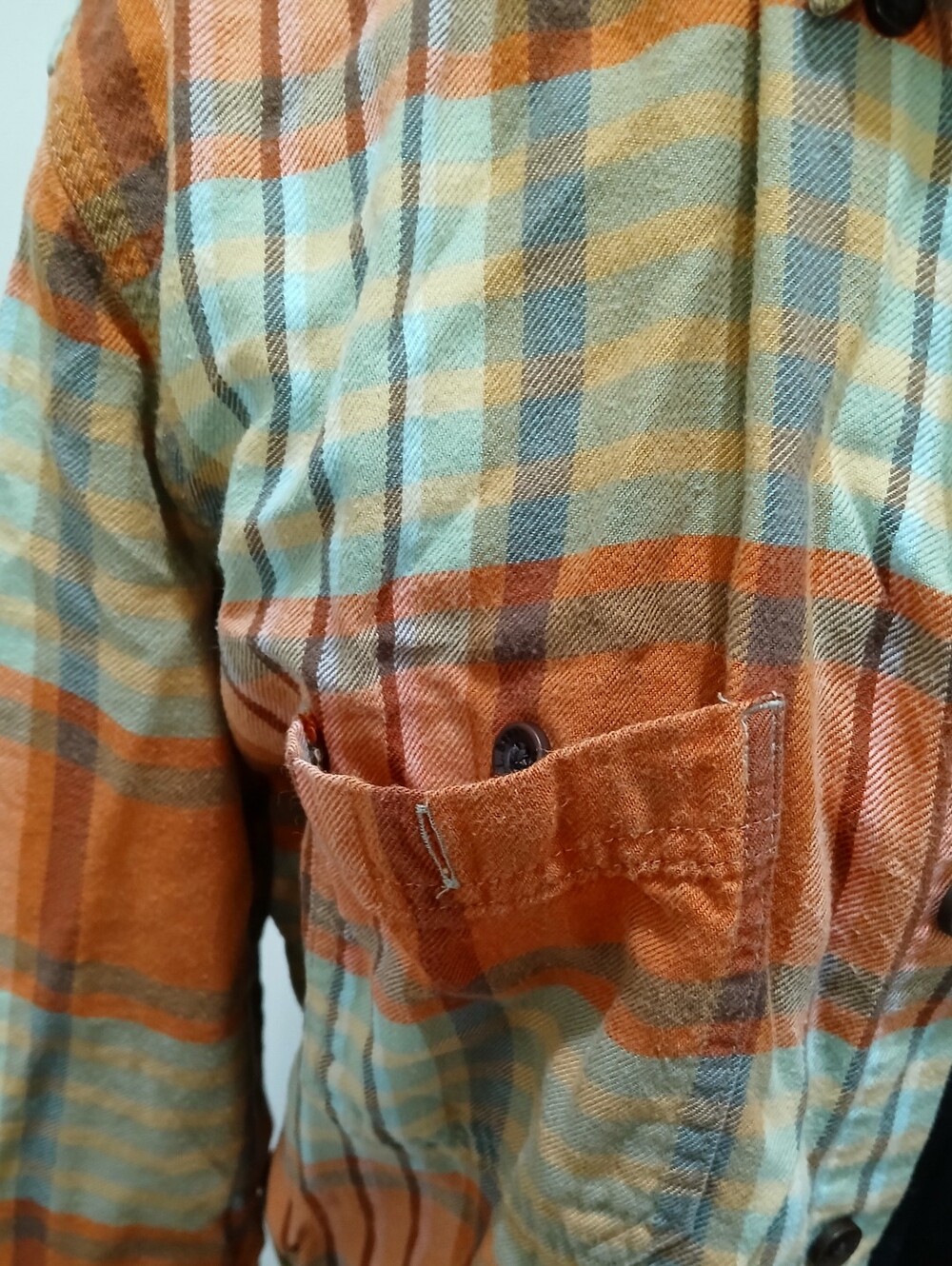 Men's L.L. Bean Plsid Button Down Long Sleeve Orange & Blue Shirt - Picture 4 of 15